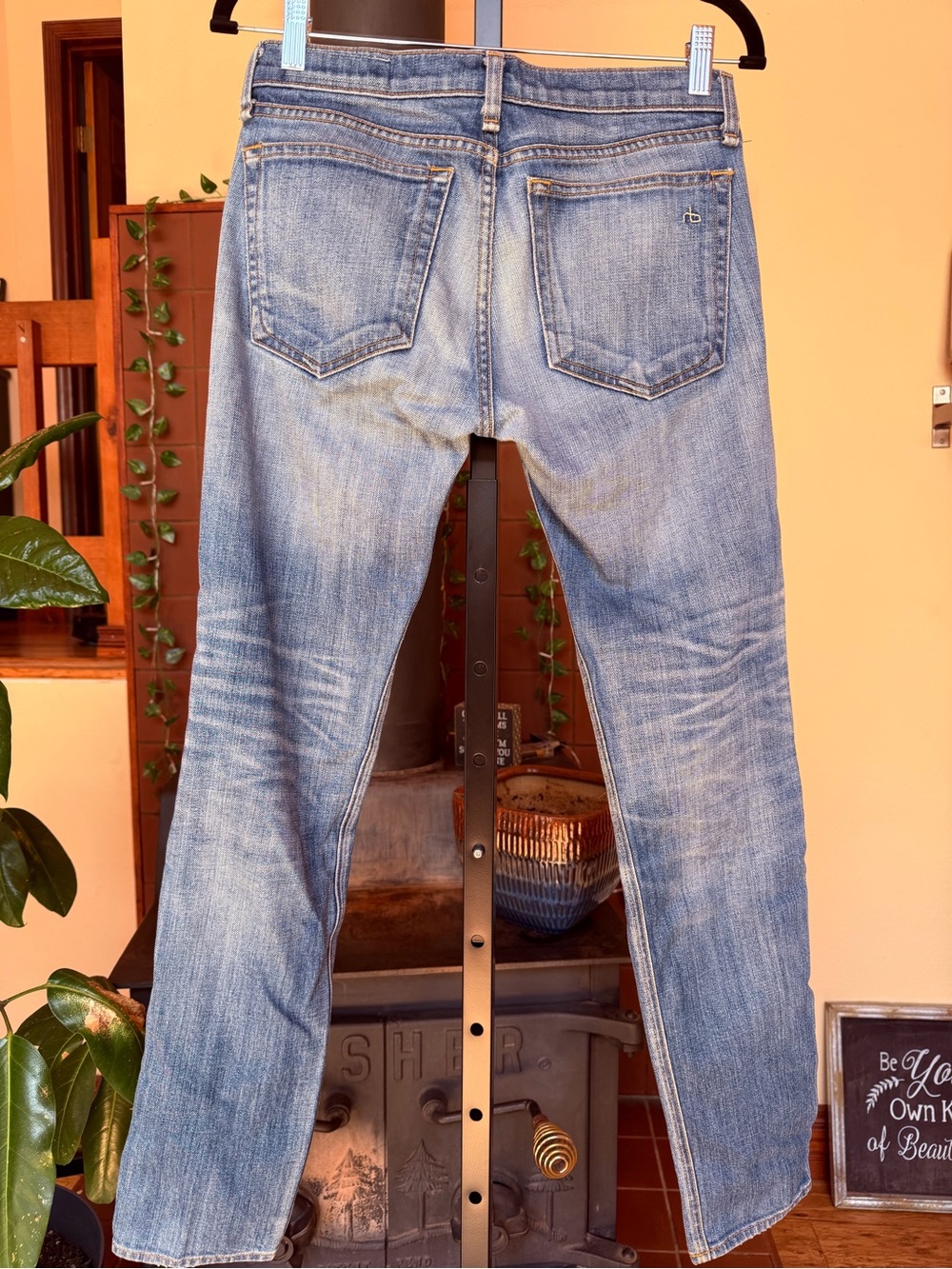 #340- rag & bone Dre Low Rise Slim Boyfriend Ankle Jeans - Picture 6 of 12